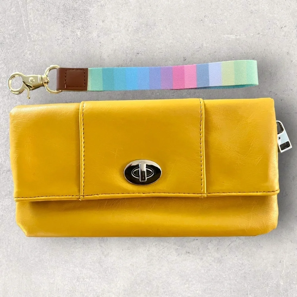 Amazon color yellow